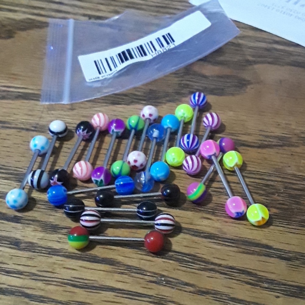 Tounge rings 20 count